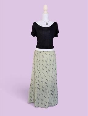 UNIF green floral maxi skirt with lace trim  #floral #maxiskirt